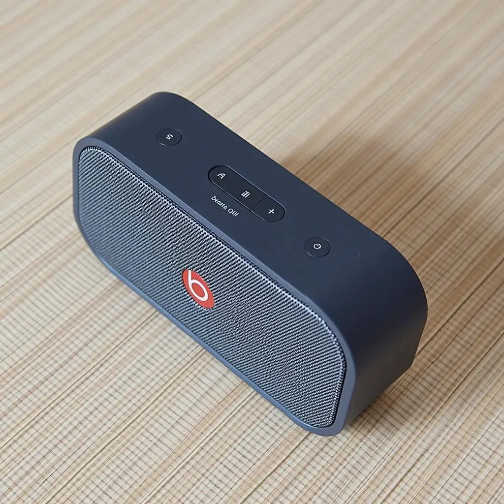 Beats Pill+: Loa di động mạnh mẽ, âm bass sâu, thiết kế đẹp mắt